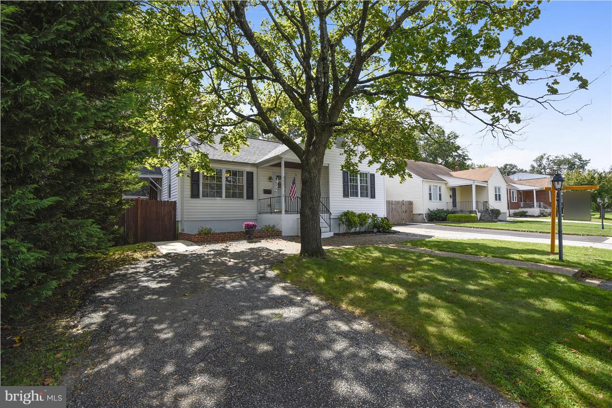 545 Cleveland Road Linthicum Heights, MD 21090 - Photo 3 of 30 Exterior (Front)