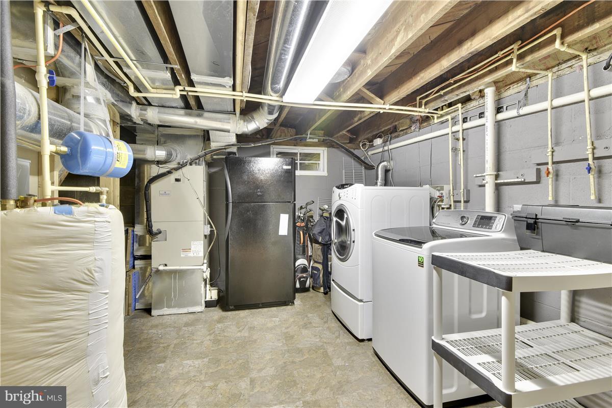 545 Cleveland Road Linthicum Heights, MD 21090 - Photo 21 of 30 Interior (General)