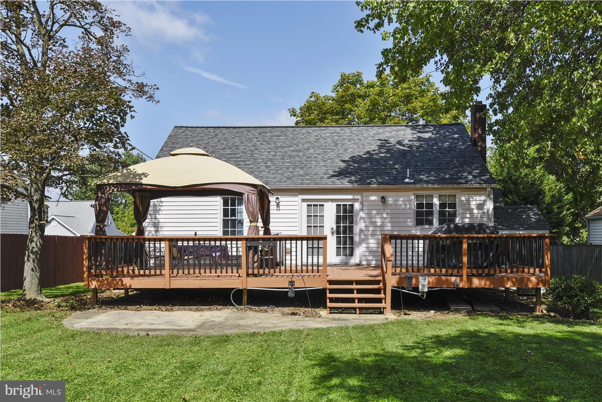 545 Cleveland Road Linthicum Heights, MD 21090 - Photo 27 of 30 Exterior (Rear)