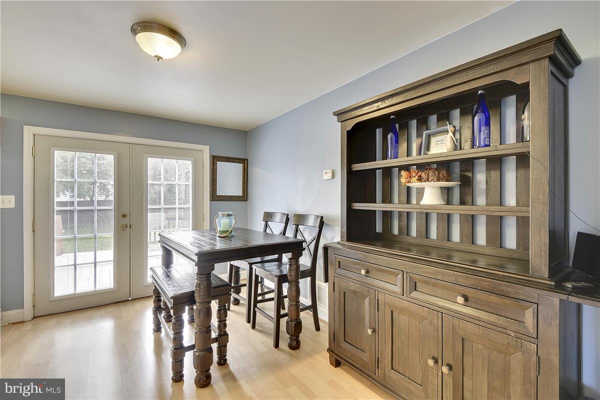 545 Cleveland Road Linthicum Heights, MD 21090 - Photo 10 of 30 Dining Room