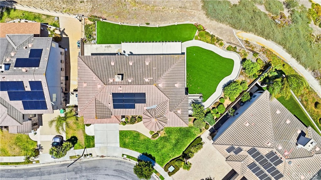 950 Manor Way Corona, CA 92882 - Photo 4 of 80
