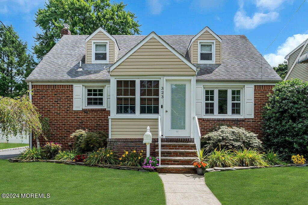 323 Livingston Road Linden, NJ 07036 - Photo 1 of 30 001_3_764