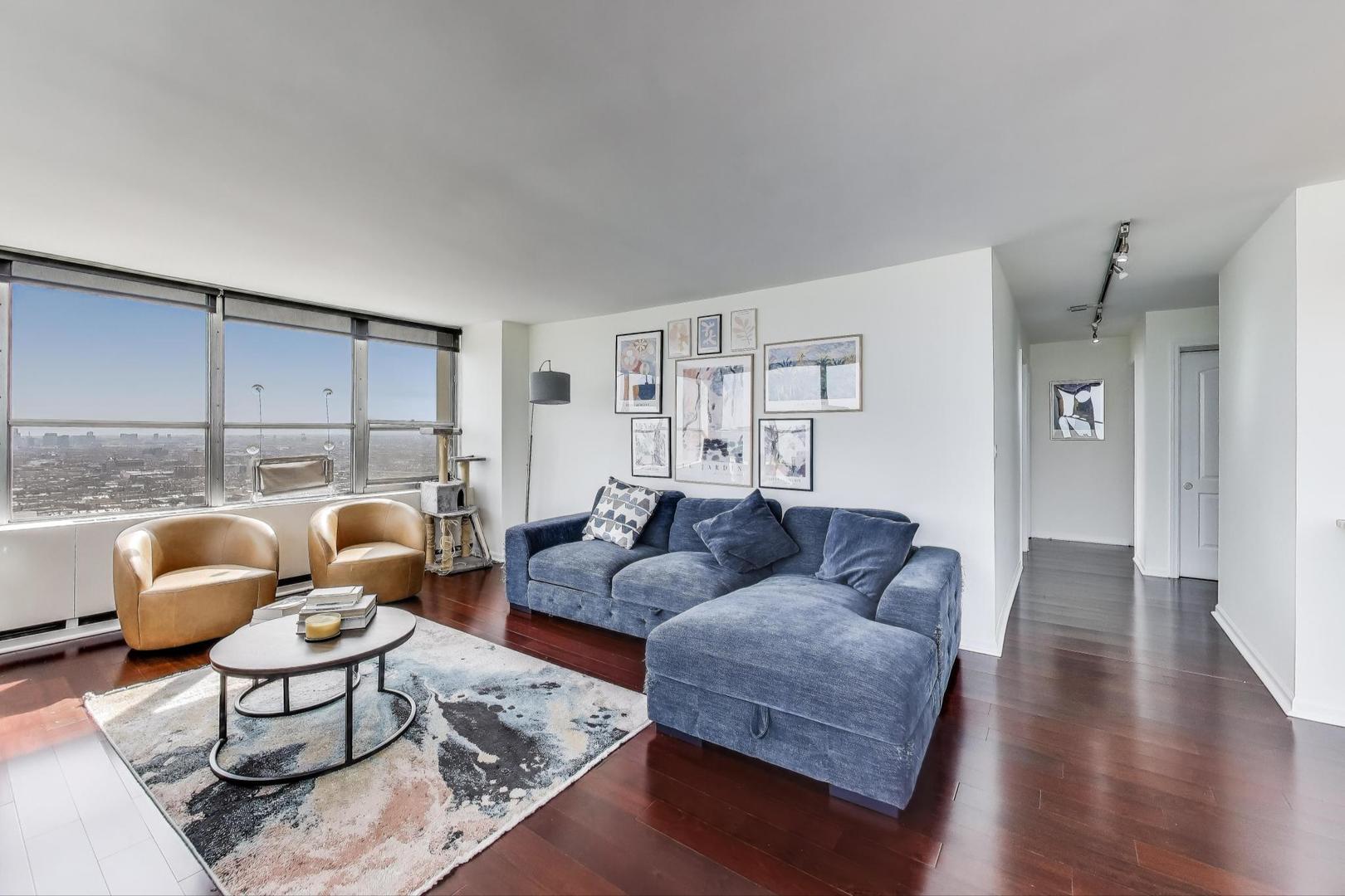 655 West Irving Park Road, Unit 4001 Chicago, IL 60613 - Photo 3 of 35