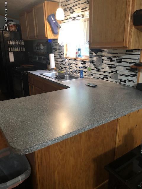 16650 Schofield Road Hersey, MI 49639 - Photo 12 of 36 IMG_6275 (2)
