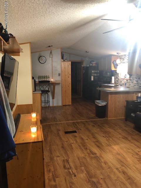 16650 Schofield Road Hersey, MI 49639 - Photo 9 of 36 IMG_6272 (1)