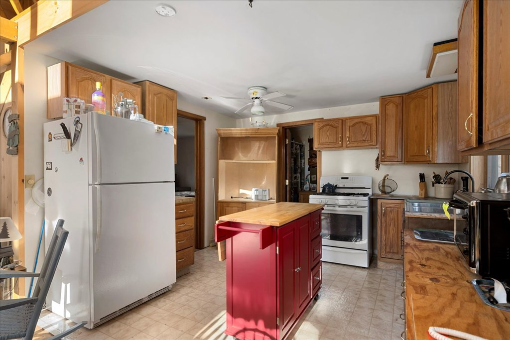 9 Parkhurst Road Inlet, NY 13360 - Photo 22 of 34 Gallery Image 22