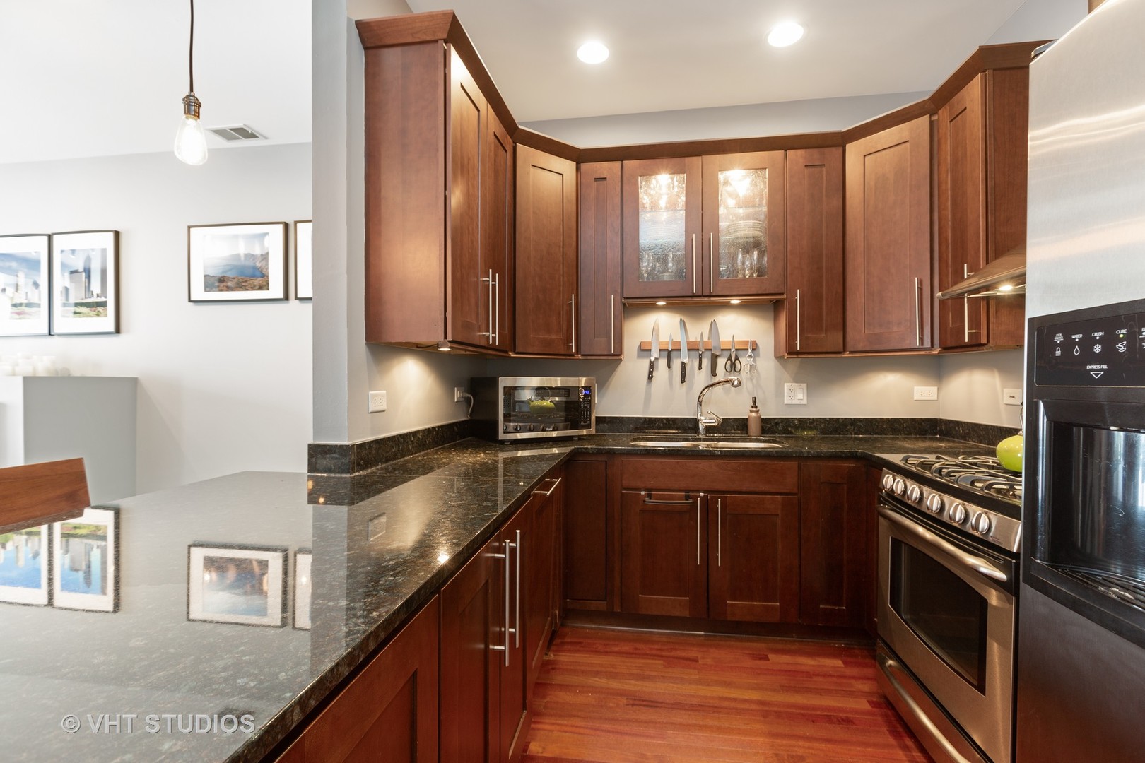 2122 West Rice Street, Unit 4 Chicago, IL 60622 - Photo 7 of 22