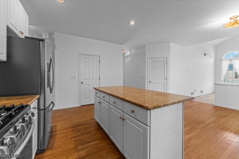 2 Seminole Road Skillman, NJ 08558 - Photo 18 of 50