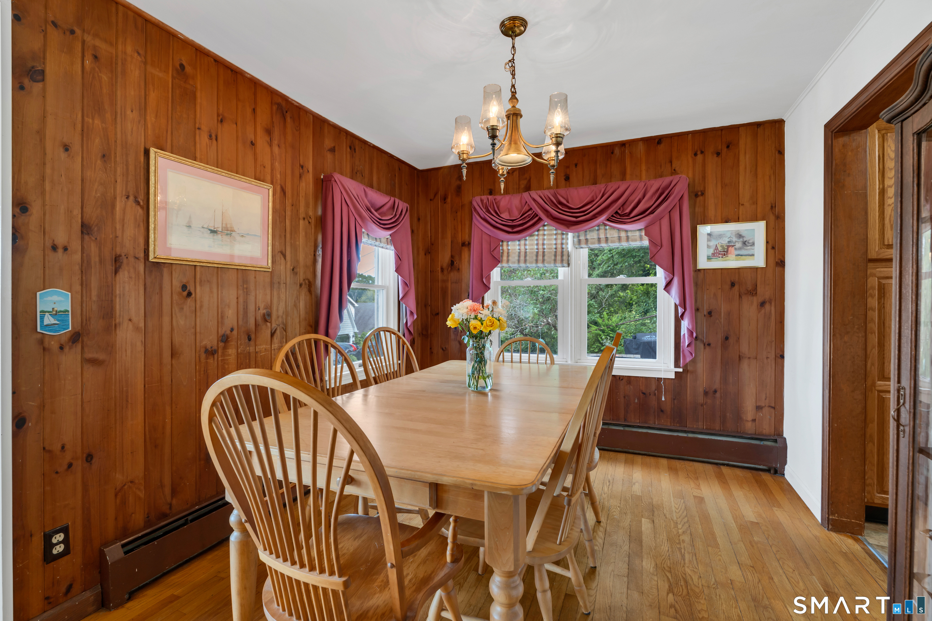 16 Ledge Road East Lyme, CT 06357 - Photo 10 of 34