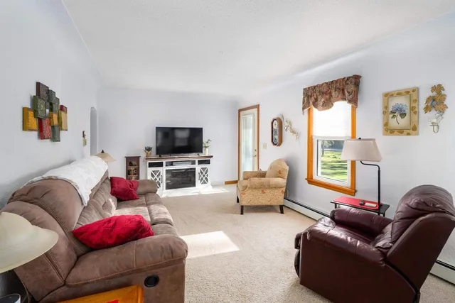 $315,000 | 993 Scenic Drive, Two Harbors, MN 55616