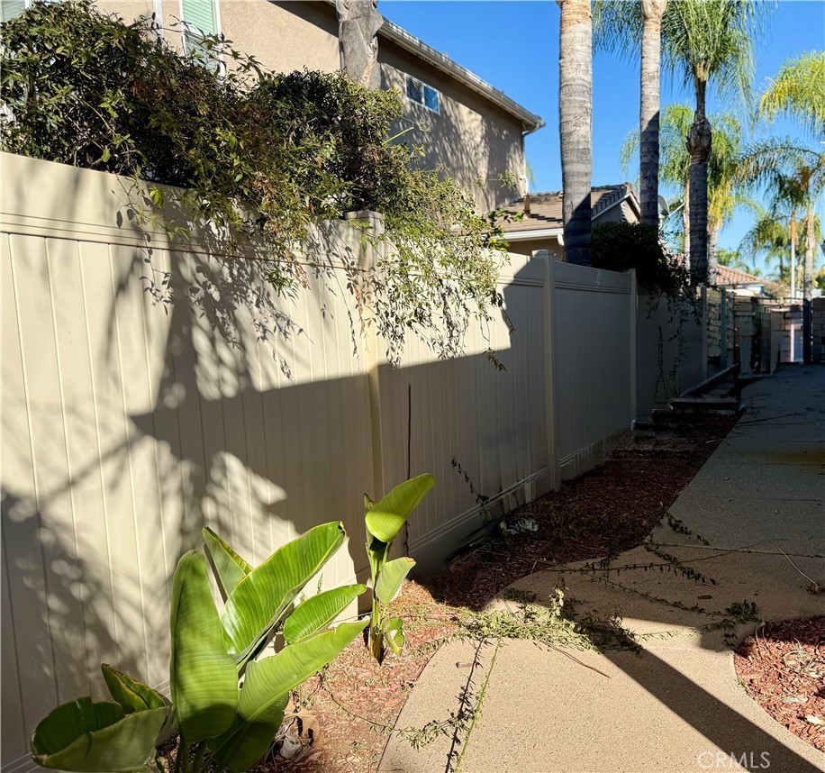 33467 Pitman Lane Menifee, CA 92584 - Photo 38 of 40 a view of a backyard of the house
