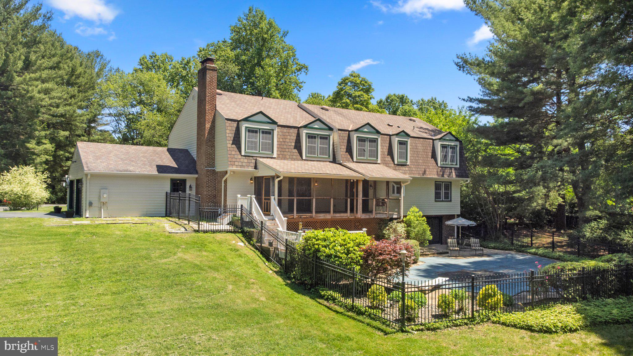 13404 Query Mill Road North Potomac, MD 20878 - Photo 3 of 75 Gallery Image 3