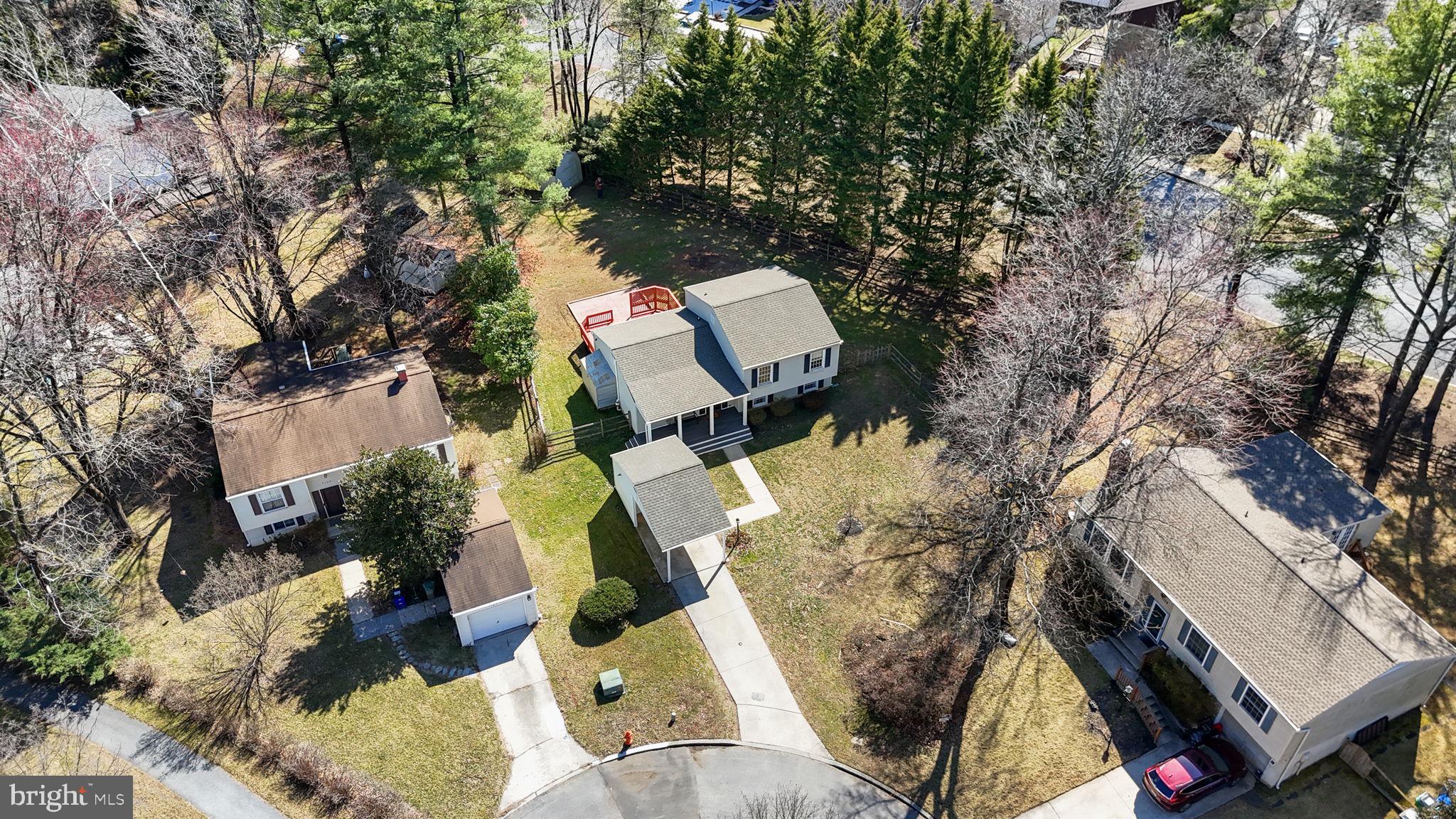 7129 Banjo Court Columbia, MD 21045 - Photo 37 of 46 an aerial view of houses with yard