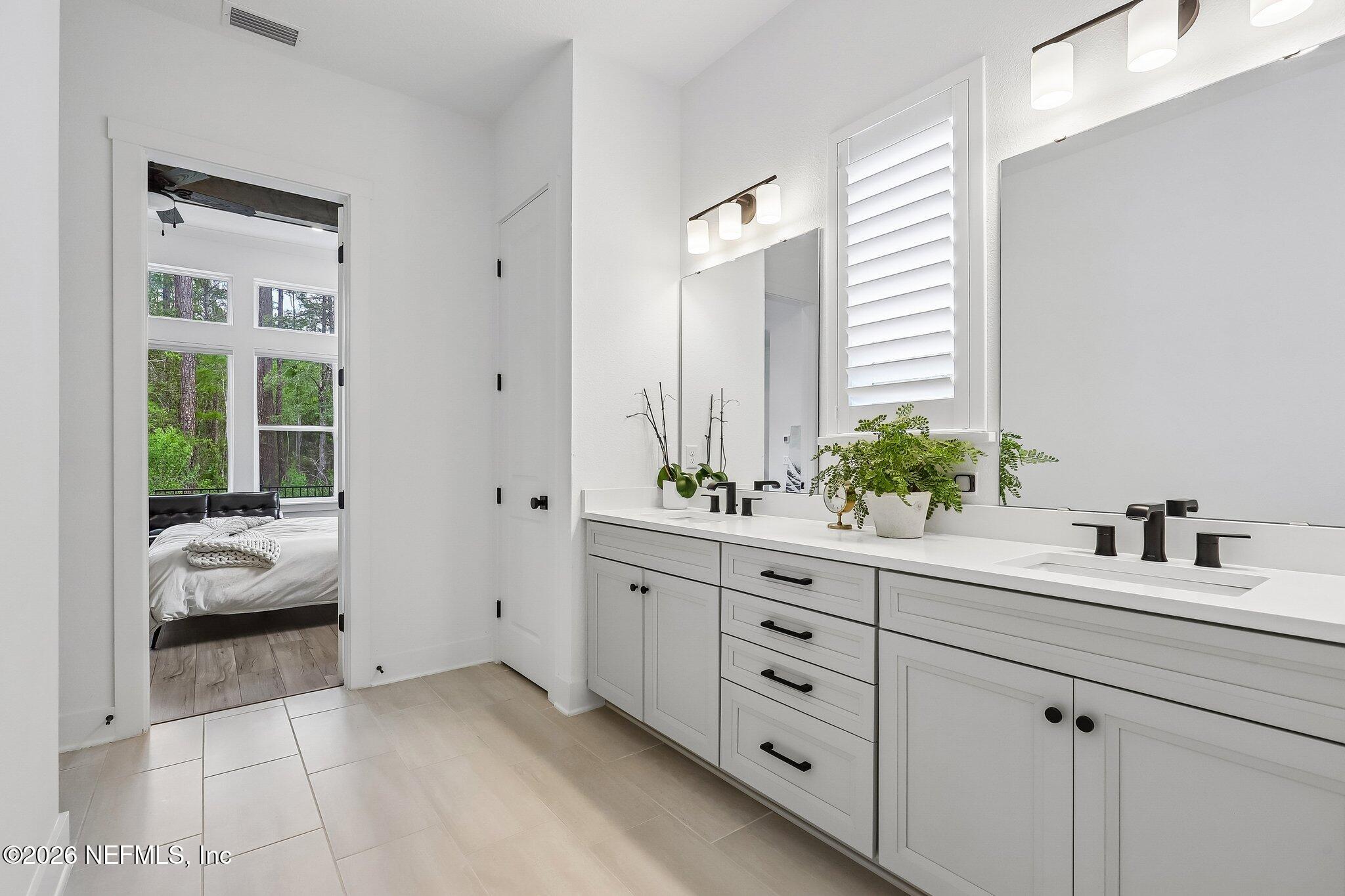 162 Navigators Road St. Johns, FL 32259 - Photo 27 of 64 Primary Bathroom