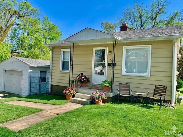 $1,150 | 10 Fariole Place, Collinsville, IL 62234