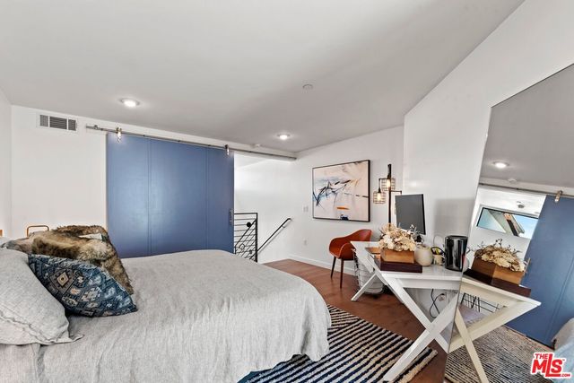 $935,000 | 654 North Virgil Avenue, Unit 306, Los Angeles, CA 90004