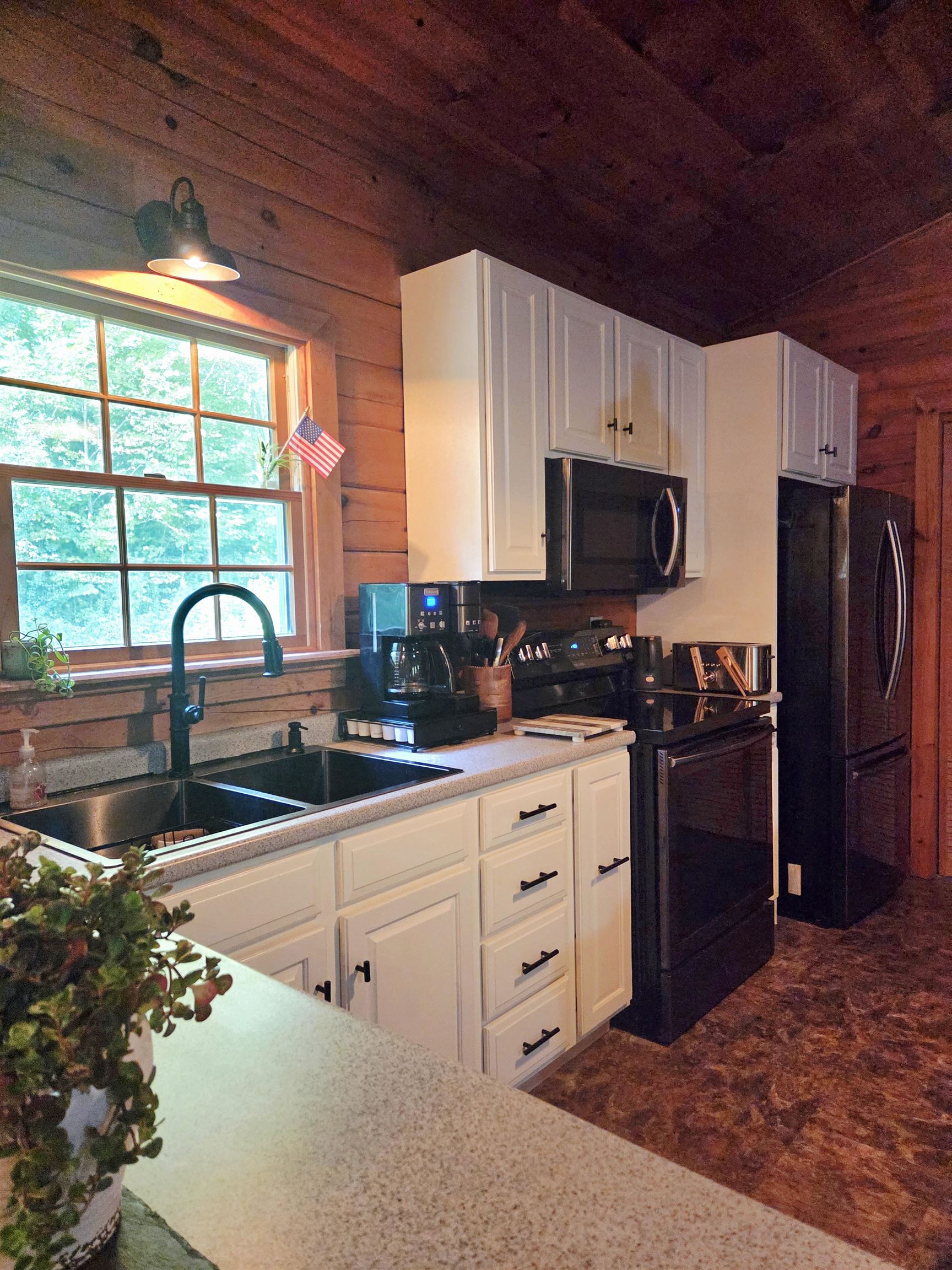365 Maple Ridge Danby, VT 05739 - Photo 5 of 25 Gallery Image 5