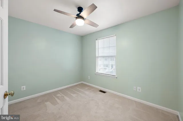 $295,000 | 429 Sequoia Drive, Smyrna, DE 19977