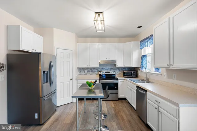 $295,000 | 429 Sequoia Drive, Smyrna, DE 19977