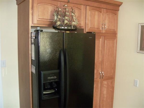 186 Florence Road Lowell, MA 01851 - Photo 6 of 12 Gallery Image 6
