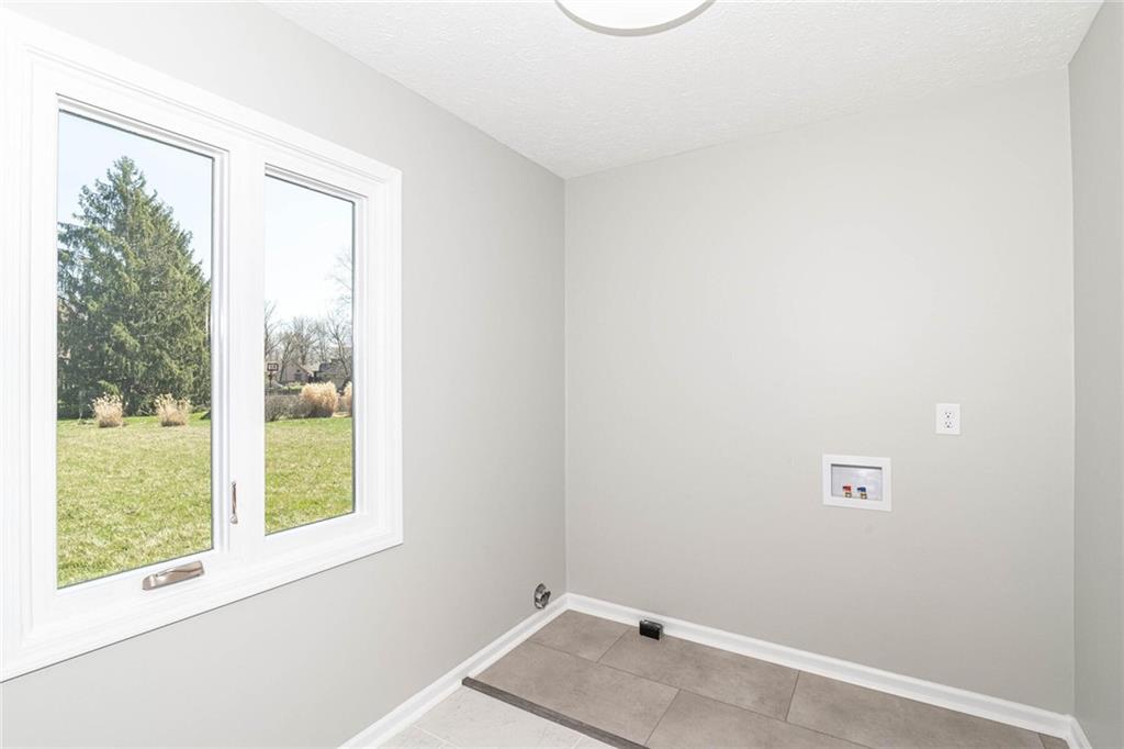 8815 Fathom Crest Indianapolis, IN 46256 - Photo 19 of 33