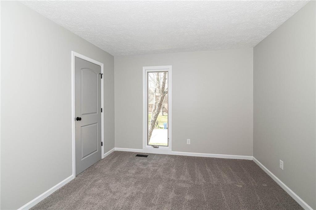 8815 Fathom Crest Indianapolis, IN 46256 - Photo 29 of 33