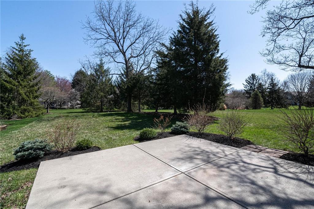 8815 Fathom Crest Indianapolis, IN 46256 - Photo 32 of 33