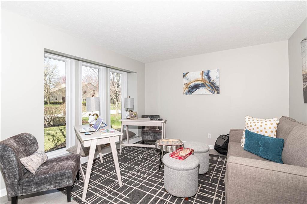 8815 Fathom Crest Indianapolis, IN 46256 - Photo 7 of 33