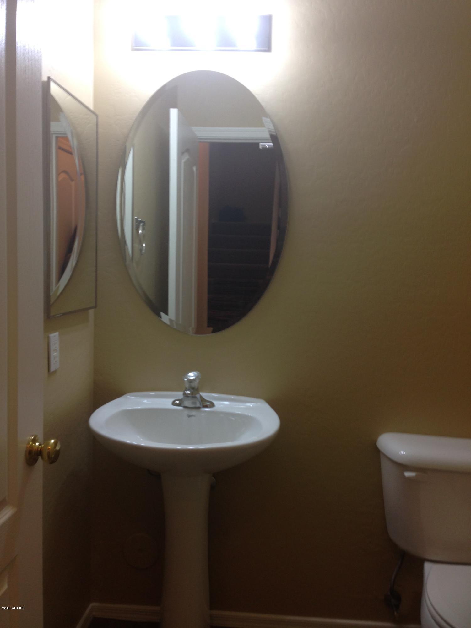 6905 West Darrel Road Laveen, AZ 85339 - Photo 7 of 14 Bath3