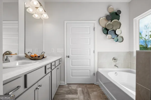 $294,995 | 505 Lamplight Drive, Warner Robins, GA 31008