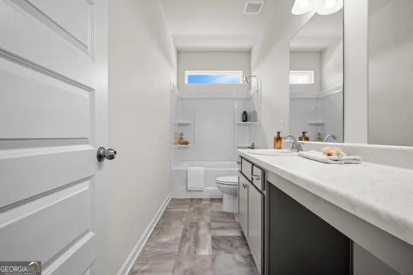 $294,995 | 505 Lamplight Drive, Warner Robins, GA 31008