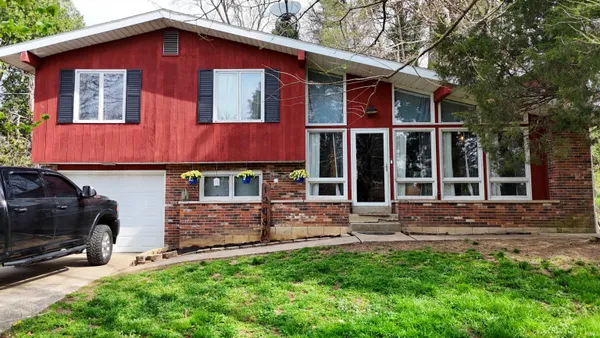 $272,000 | 12680 Onyx Street, Branchville, IN 47514