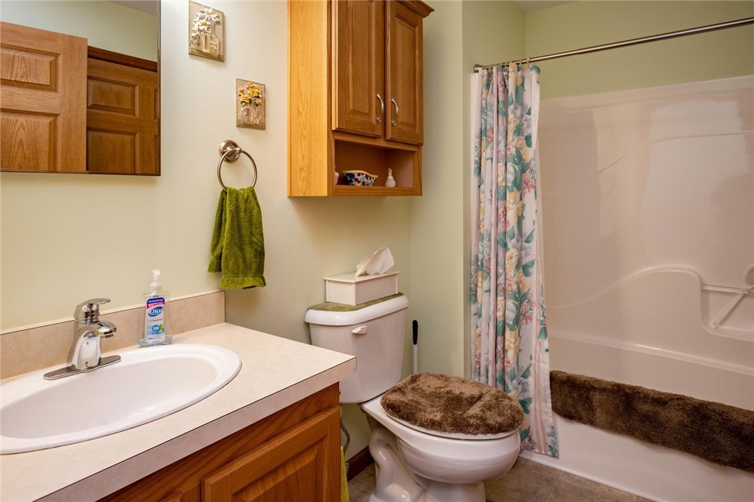 348 Middle Road Caledonia, NY 14423 - Photo 29 of 38