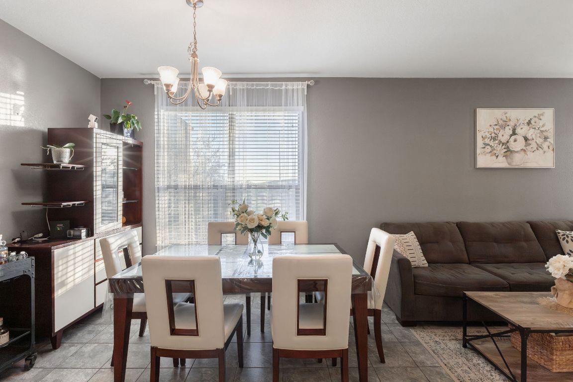 10904 Roderick Lawson Lane Austin, TX 78754 - Photo 13 of 31