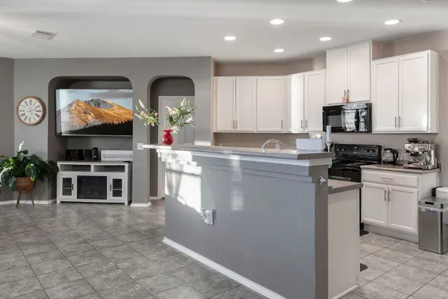 $2,000 | 10904 Roderick Lawson Lane, Austin, TX 78754