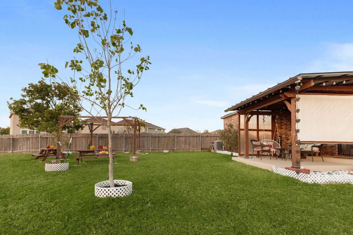 10904 Roderick Lawson Lane Austin, TX 78754 - Photo 29 of 31