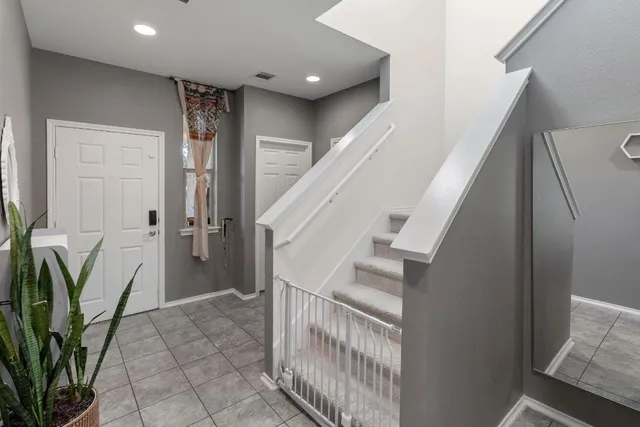 $2,000 | 10904 Roderick Lawson Lane, Austin, TX 78754