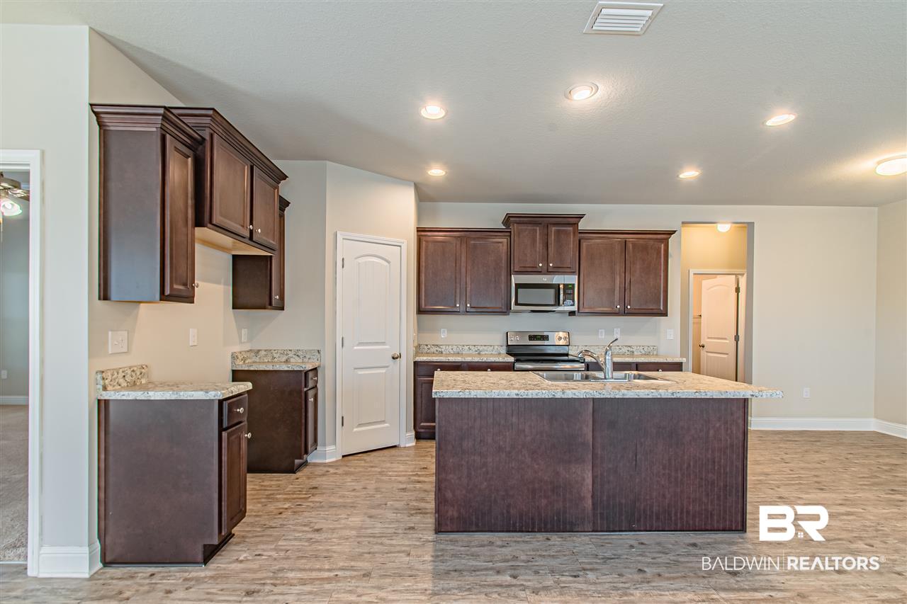 12690 Chickadee Lane Daphne, AL 36527 - Photo 7 of 36