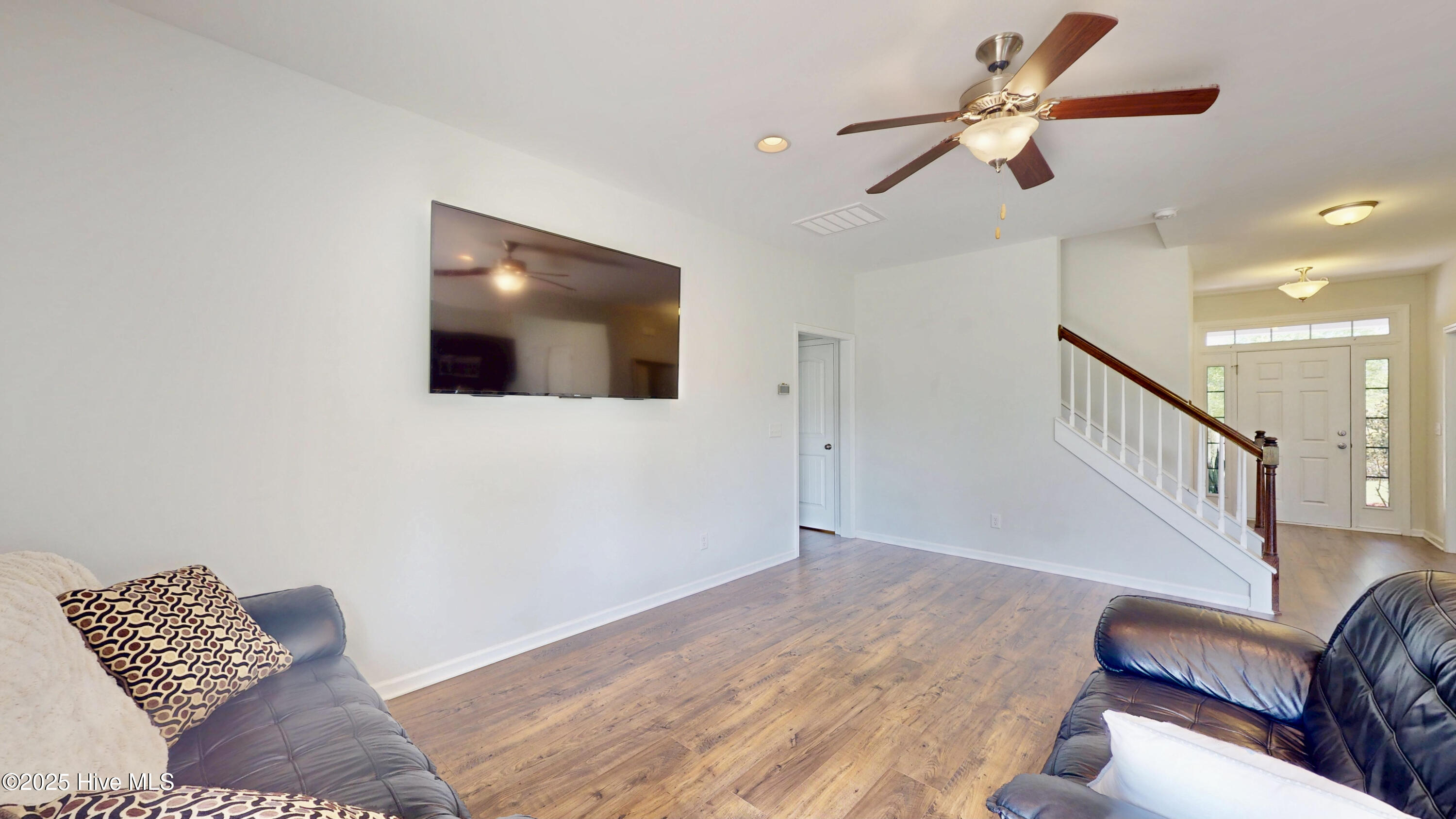 3363 Kellerton Place Wilmington, NC 28409 - Photo 7 of 32 Living Room Area
