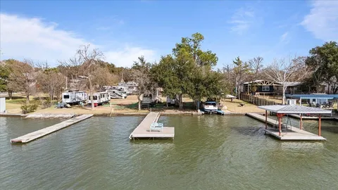 $2,750,000 | 634 County Road 136A, Kingsland, TX 78639