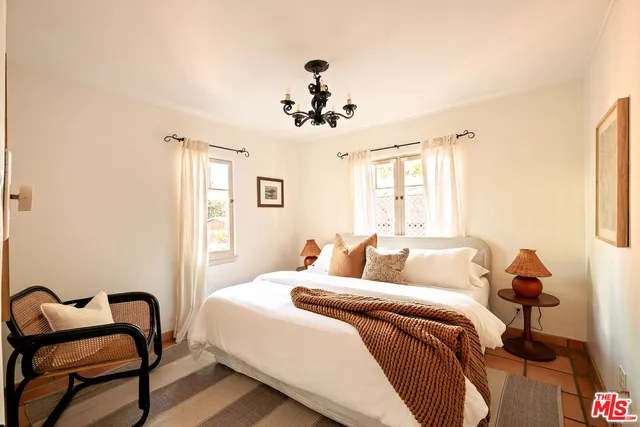 $1,495,000 | 295 Marguerita Lane, Pasadena, CA 91106