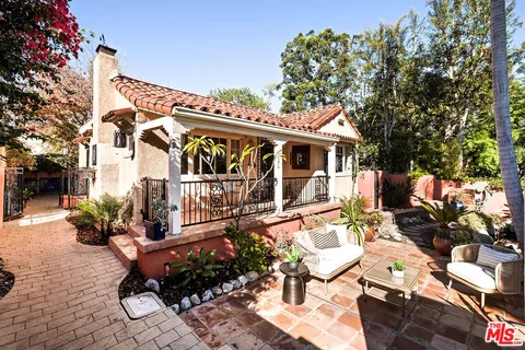 $1,495,000 | 295 Marguerita Lane, Pasadena, CA 91106