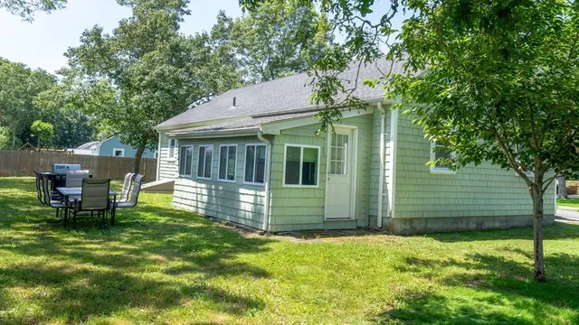 $2,100 | 118 Walton Avenue, Barnstable, MA 02601