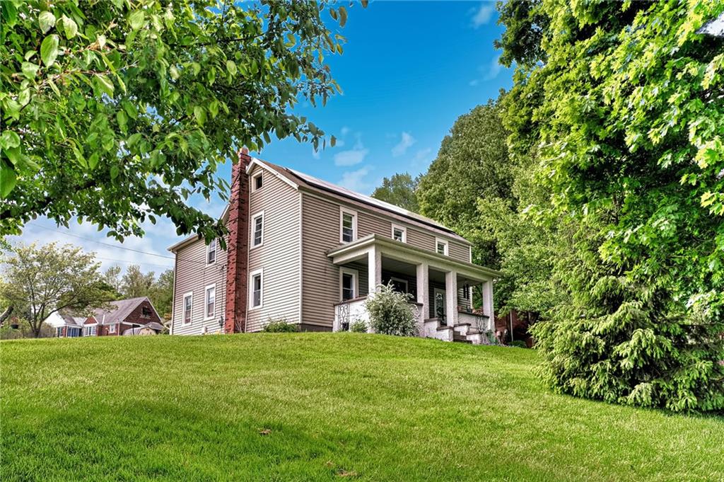 2001 Middle Road Glenshaw, PA 15116 - Photo 1 of 25 Gallery Image 1