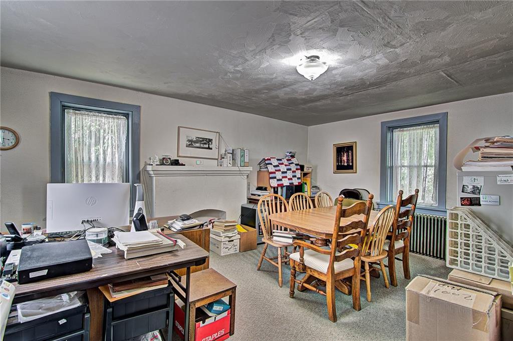 2001 Middle Road Glenshaw, PA 15116 - Photo 5 of 25 Gallery Image 5