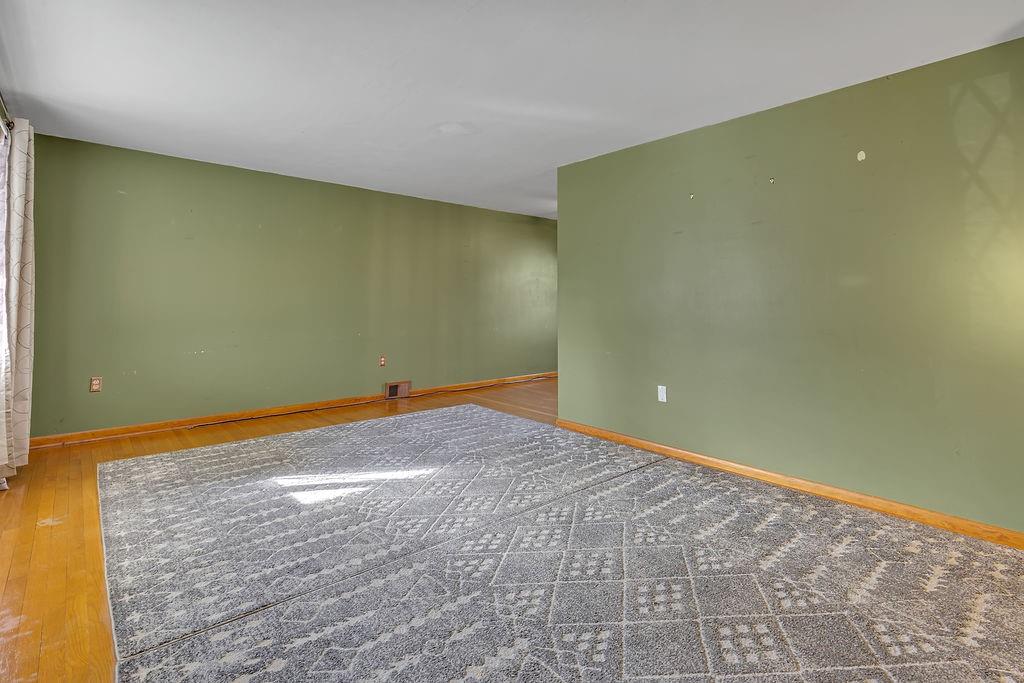 1708 Irwin Street Aliquippa, PA 15001 - Photo 3 of 17 View of living room from front door