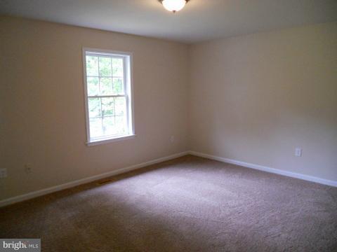 375 Decatur Road Stafford, VA 22554 - Photo 1 of 30 Bedroom (Master)