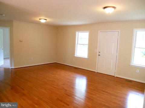 375 Decatur Road Stafford, VA 22554 - Photo 20 of 30 Living Room