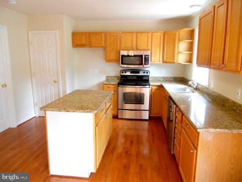 375 Decatur Road Stafford, VA 22554 - Photo 5 of 30 Kitchen