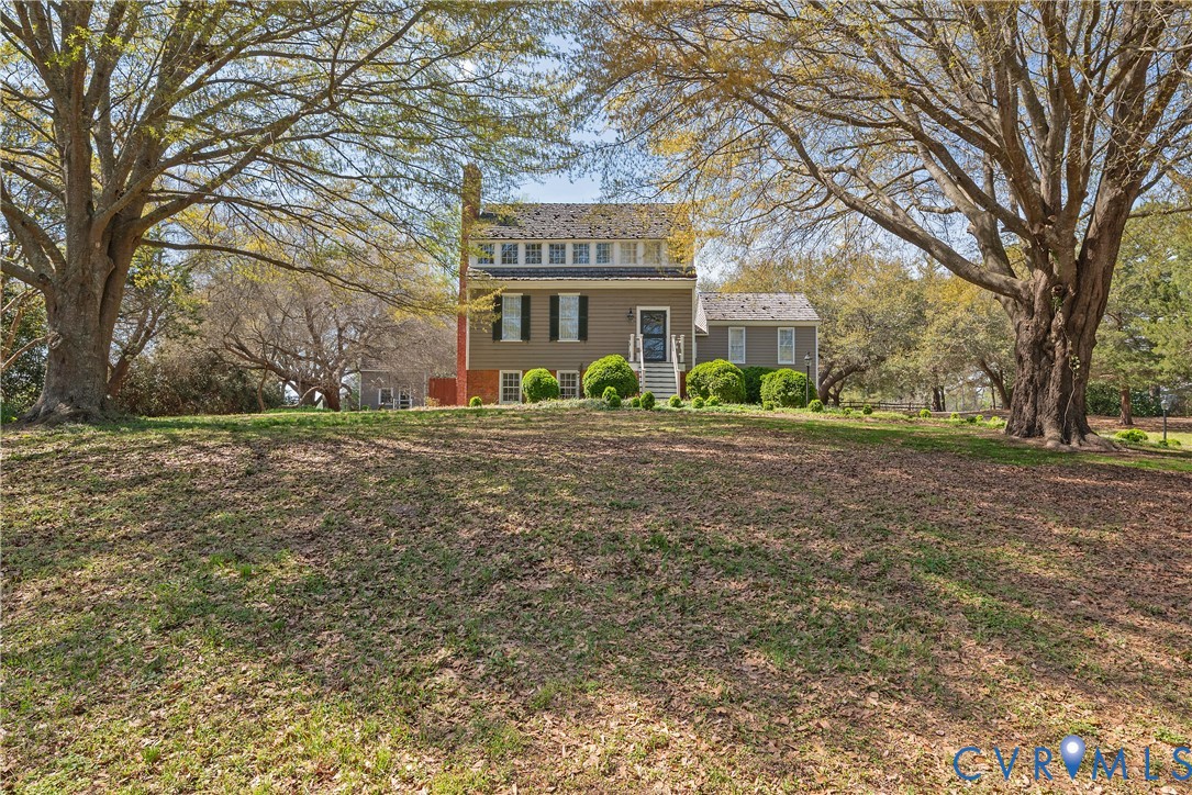 6353 Godwin Boulevard Suffolk, VA 23432 - Photo 1 of 50 A circa 1820s Colonial frame house at historic Phi